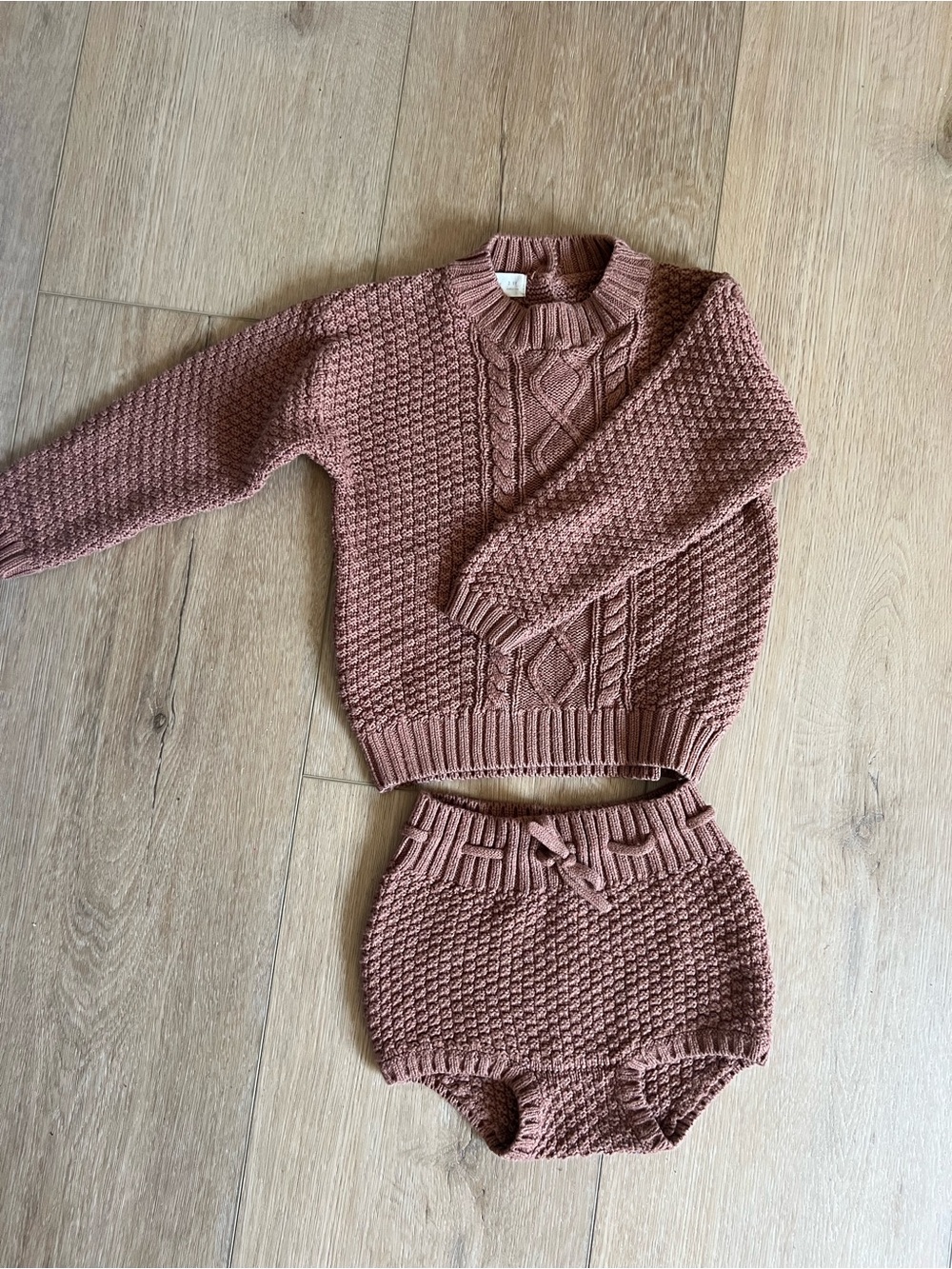 Quincy Mae Cable Knit Sweater & Bloomer set, 2-3T